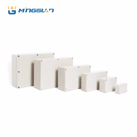 Изготовленная на заказ пластиковая форма для литья под давлением, корпус GPS-трекера для коробки электронных компонентов, обслуживание пресс-форм для бетонной плитки