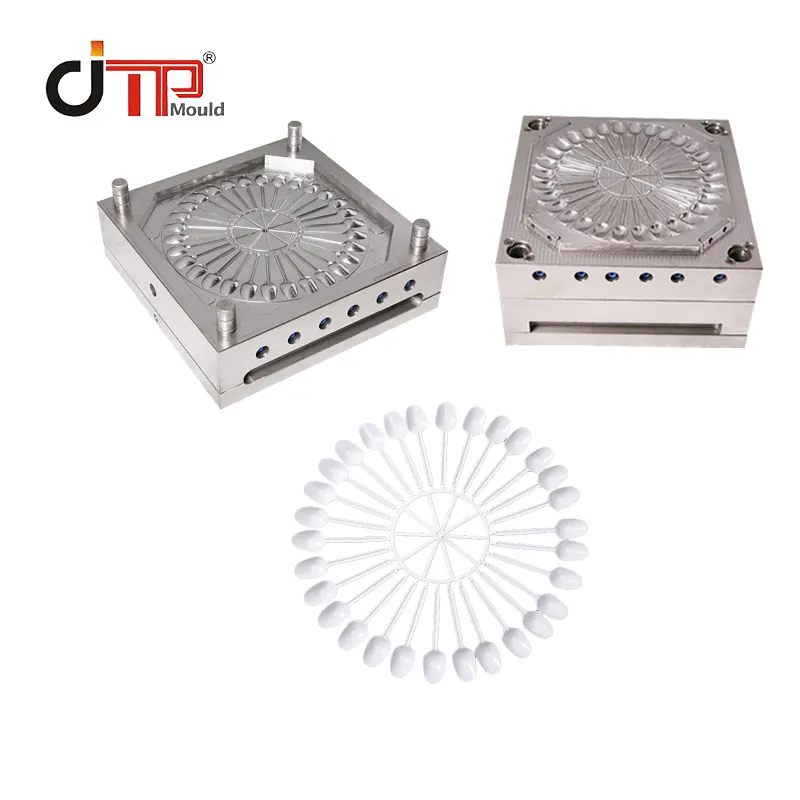 Одноразовая пластиковая форма для ложек для посуды с 30 полостями.