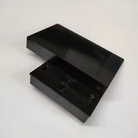 Пресс-формы для литья пластика OEM ODM с квадратной крышкой и холодным каналом